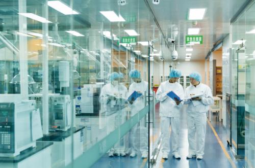 飞鹤荣获第十九届中国食品安全大会 社会责任领军企业 奖