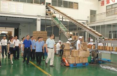 微山县食药监局打出食品安全宣传“组合拳” 筑牢民生健康防线